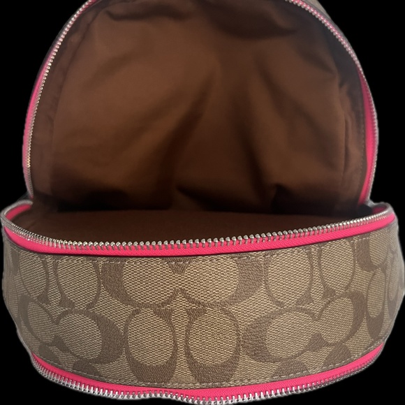 COACH Court Backpack In Signature Canvas With Vintage RARE Rose Print - Picture 7 of 7